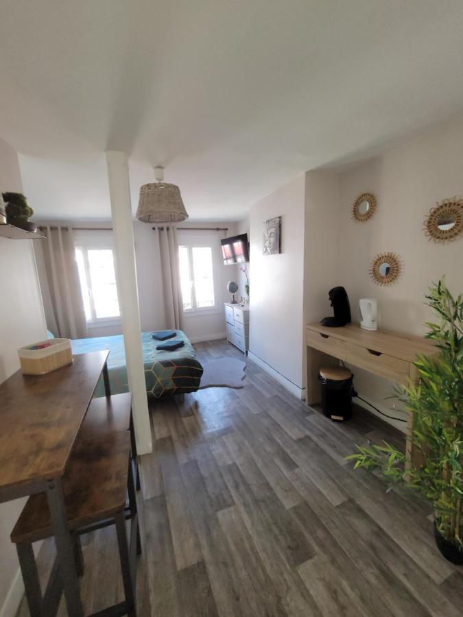 Chambre Independante Au Relais Normand Cormeilles  ภายนอก รูปภาพ